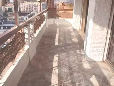 للبيع في شارع أحمد فخري، مدينة نصر، 340 متر
