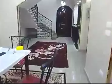 شقق للبيع في شارع العشرين، فيصل، 250 متر