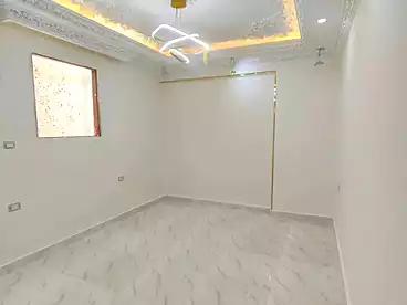 شقق للبيع في شارع خليل حماده، سيدي بشر بحري، 130 متر