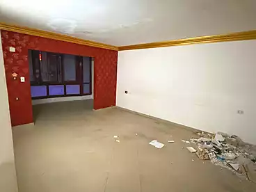 مقر إداري للإيجار في شارع طه حسين، النزهة، 240 متر