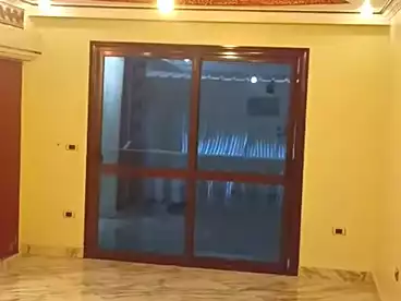 شقق للبيع في شارع الخمسين، النزهة 2، 140 متر