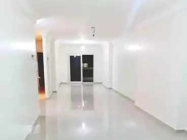 عقارات للإيجار في شارع هليوبوليس، كامب شيزار، 160 متر