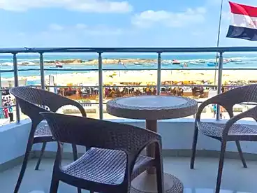 عقارات للبيع في شارع طريق الجيش، ميامي، 150 متر