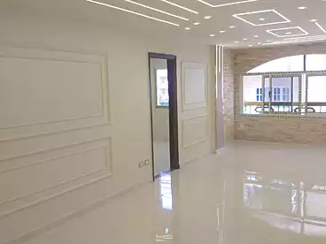 For sale in Iskandar Ibrahim St., Miami, 135 sqm