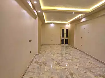 شقق للبيع في شارع نزلة السيسي، المريوطية، 150 متر