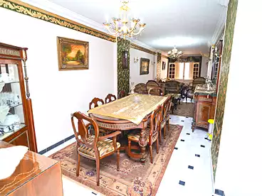 Apartments For sale in Luxor St, Sporting, 175 sqm