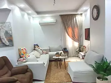 شقق للبيع في شارع مصطفى النحاس، مدينة نصر، 250 متر