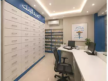 صيدليات للبيع في شارع المتحف الزراعي، العجوزة، 35 متر