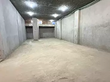 Storage For rent in Family Housing, 15th of May, 300 sqm