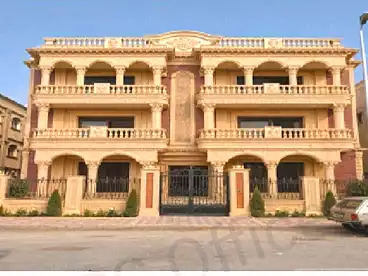 Apartments For sale in El Sheikh Mostafa Ismael St., South Academy (O), 400 sqm