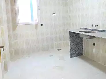 روف للبيع في العجمي، الاسكندرية، 125 متر