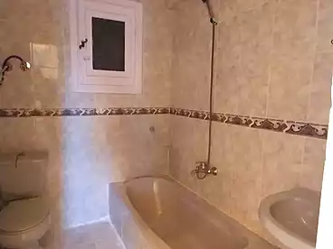 عقارات للبيع في شاطئ النخيل - ٦ اكتوبر، العجمي، 100 متر