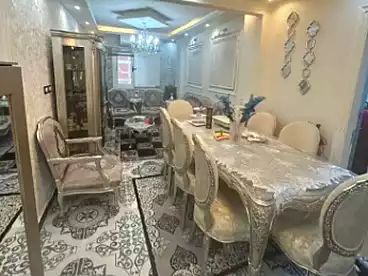شقق للبيع في شارع أبو قير - طريق الحرية، جناكليس، 120 متر