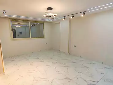 شقق للبيع في اللبيني، فيصل، 150 متر
