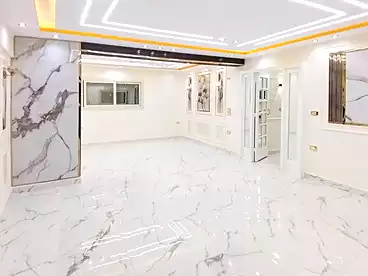 شقق للإيجار في شارع عبد السلام عارف، لوران، 220 متر