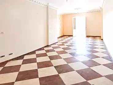 عقارات للإيجار في محرم بك، الاسكندرية، 100 متر