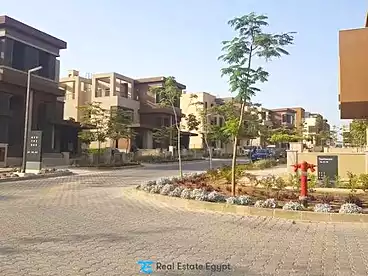 إداري للبيع في ايفوري هيل 2 - كمبوند نيو جيزة، كمبوند نيو جيزة، 63 متر