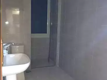 شقق للبيع في شارع كورنيش النيل، حدائق حلوان، 150 متر