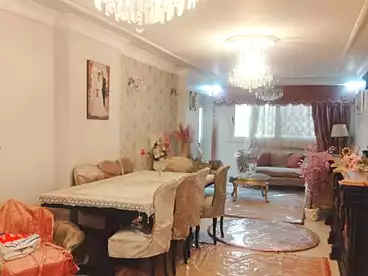 شقق للبيع في محرم بك، الاسكندرية، 160 متر