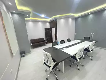 For rent in Northern 90th St., 90th Street, 200 sqm