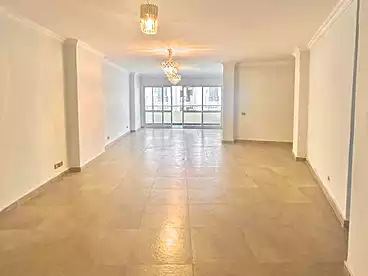 شقق للبيع في شارع 14 مايو، سموحة، 180 متر