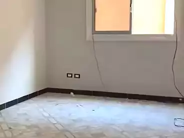 Apartments For sale in El Zahraa St., Ain Shams El Sharkia, 120 sqm