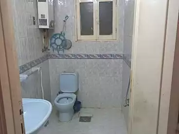 عقارات للبيع في شارع التروللى، مدينة السلام، 85 متر