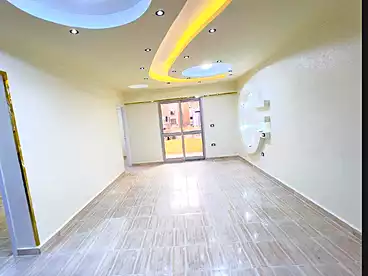 عقارات للبيع في شاطئ النخيل - ٦ اكتوبر، العجمي، 100 متر