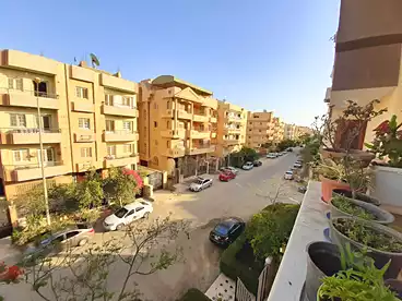 Triplex For sale in Neighborhood 1, Neighborhood 8th, 345 sqm