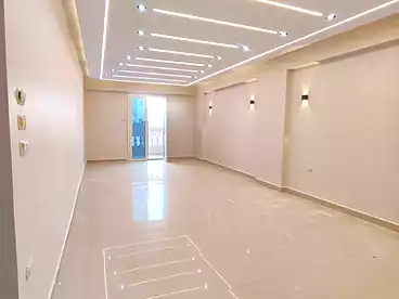 Properties For sale in Miami, Alexandria, 125 sqm