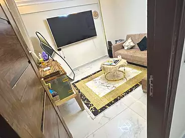 شقق للبيع في شارع أحمد عصمت، عين شمس، 140 متر