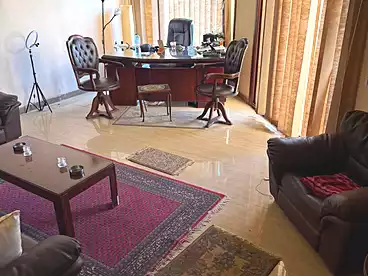 Properties For rent in Street 66, Second Neighborhood, 180 sqm