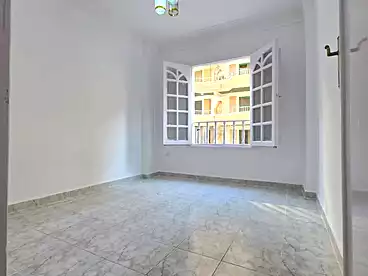 شقق للبيع في شاطئ النخيل - ٦ اكتوبر، العجمي، 100 متر
