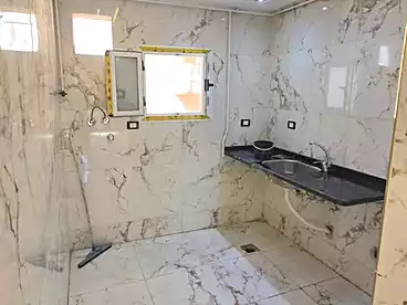 شقق للبيع في البيطاش، العجمي، 120 متر