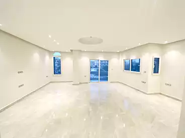 Apartments For sale in Al Mekdad Ibn Omar Street, South Academy (A), 270 sqm