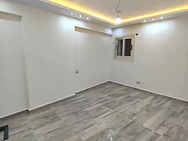Apartments For sale in Mahmoud El-Isawy St., Miami, 165 sqm