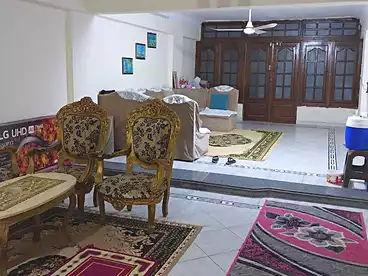 شقق للبيع في شارع الزهور، البيطاش، 140 متر