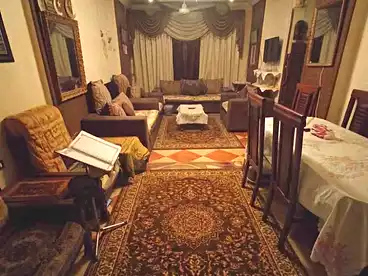 شقق للبيع في شارع العشرين، فيصل، 100 متر