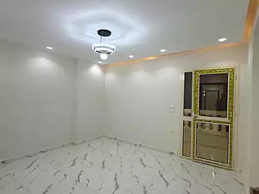 شقق للبيع في شارع المجزر الالي، اللبيني، 150 متر