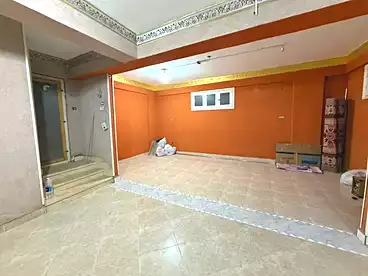 Commercial For rent in Neighbourhood 11, 15th of May, 100 sqm