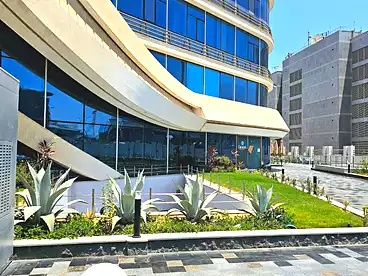 Administrative For rent in Northern 90th St., 90th Street, 83 sqm