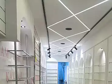 Shops For rent in Street 9, Al Hadaba Al Olya, 40 sqm
