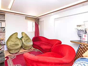 شقق للبيع في شارع بورسعيد، كامب شيزار، 85 متر