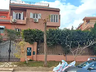 فلل للبيع في كمبوند جولف السليمانيه - شركة مصر للتنمية السياحية، الشيخ زايد الجديدة، 380 متر