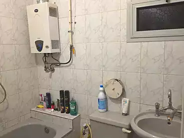 Apartments For sale in Mansheyat El Tahrir, Ain Shams, 90 sqm