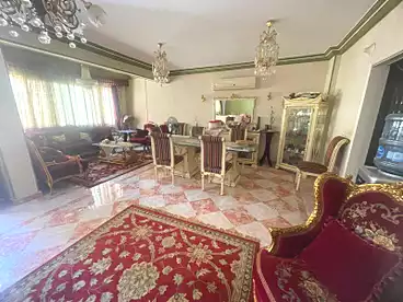 Apartments For sale in Zaid Ebn Haretha St., South Academy (A), 670 sqm