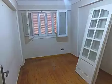 Apartments For sale in Ganaklis, Alexandria, 160 sqm