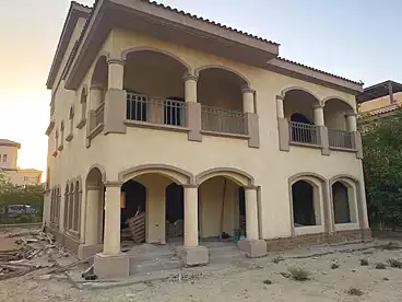فلل للبيع في شارع رفاعة الطهطاوي، المرحله السادسه، 360 متر