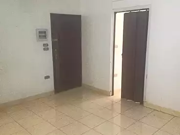 عقارات للإيجار في المساحة، الهرم، 95 متر