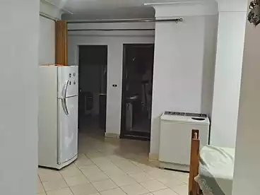 Apartments For sale in Gamal Abdel Nasser St., El Mandara, 100 sqm